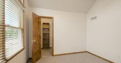 11201 N Lewis Avenue, Kansas City, MO 64157