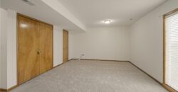 11201 N Lewis Avenue, Kansas City, MO 64157