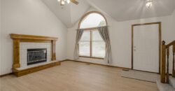 11201 N Lewis Avenue, Kansas City, MO 64157