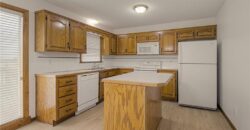 11201 N Lewis Avenue, Kansas City, MO 64157