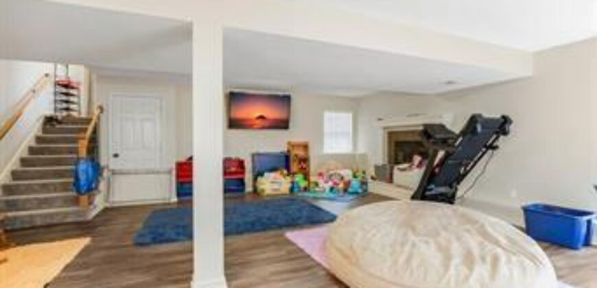 8500 NE 99th Terrace, Kansas City, MO 64157