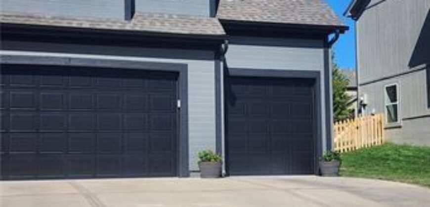 8500 NE 99th Terrace, Kansas City, MO 64157