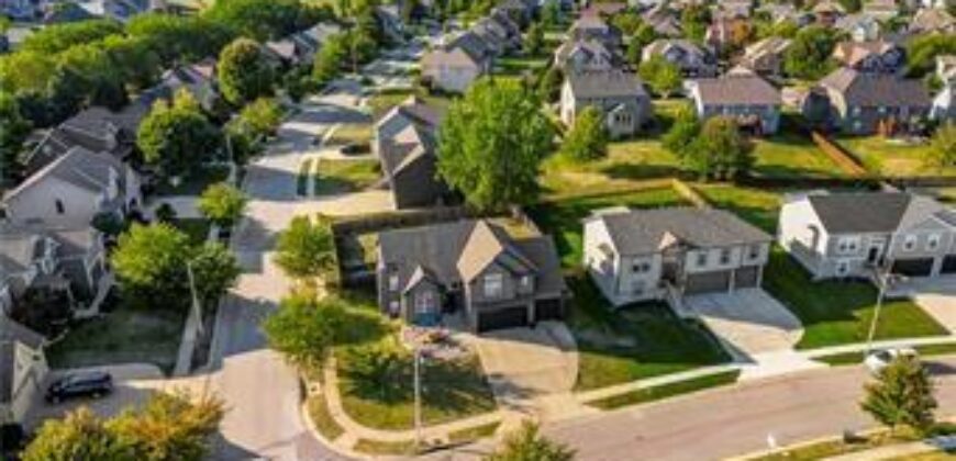 8500 NE 99th Terrace, Kansas City, MO 64157