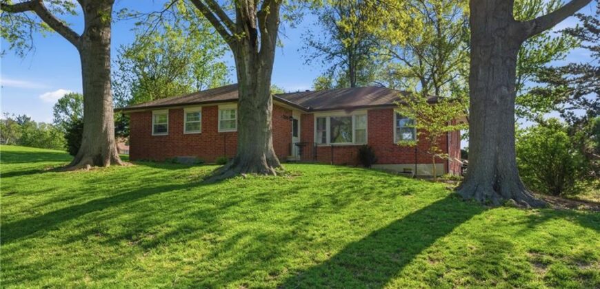 700 Hillcrest Road, Farley, MO 64028