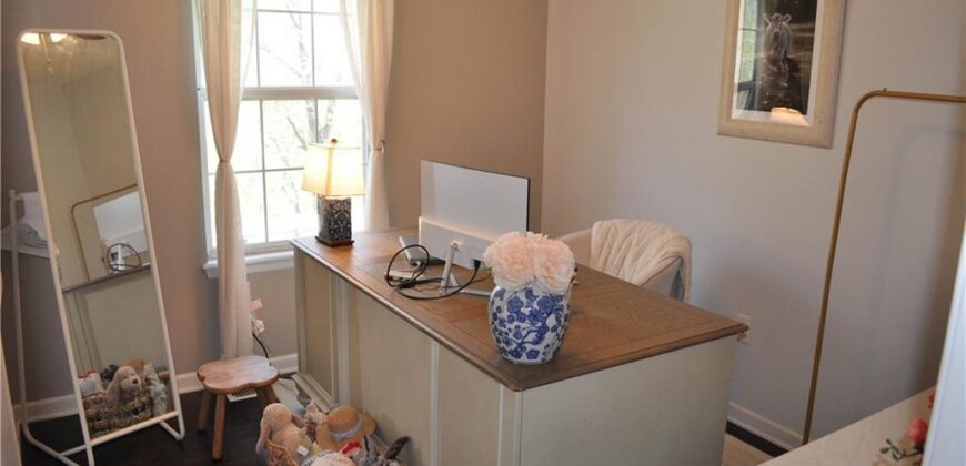 1850 Gates Drive, Platte City, MO 64079