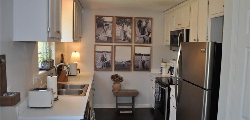 1850 Gates Drive, Platte City, MO 64079