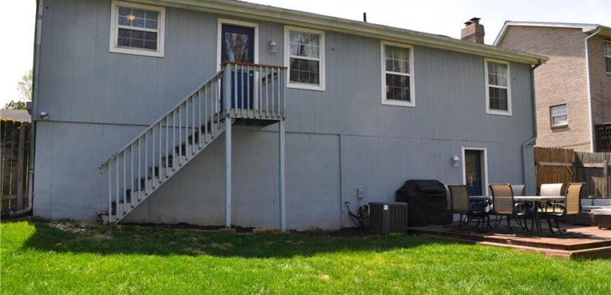 1850 Gates Drive, Platte City, MO 64079