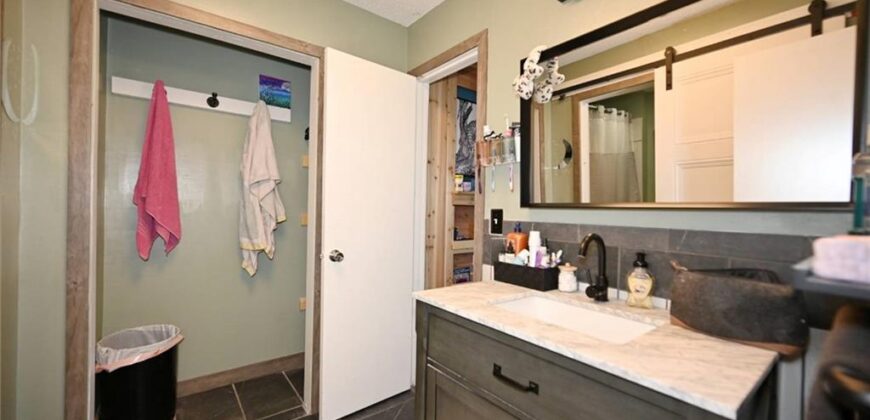 5605 NW 66th Terrace, Kansas City, MO 64151