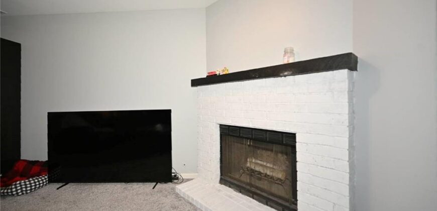 5605 NW 66th Terrace, Kansas City, MO 64151