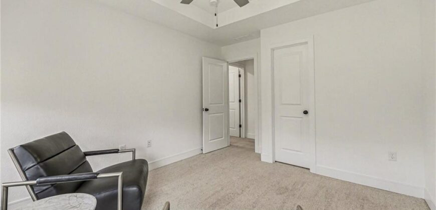 7356 Aaron Street, Parkville, MO 64152