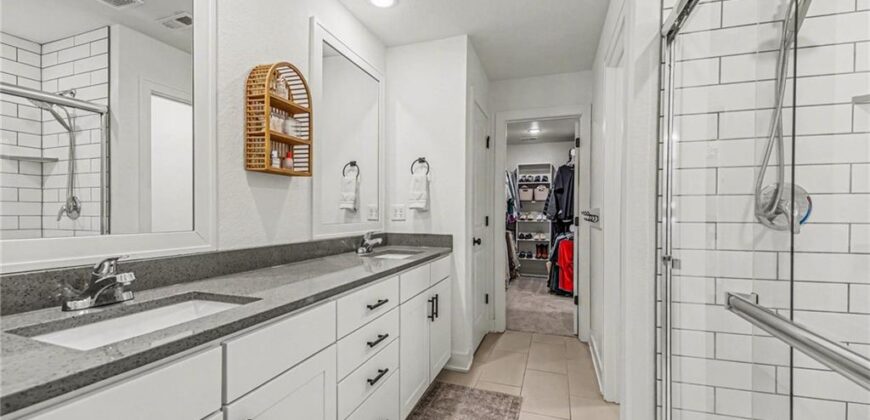 7356 Aaron Street, Parkville, MO 64152