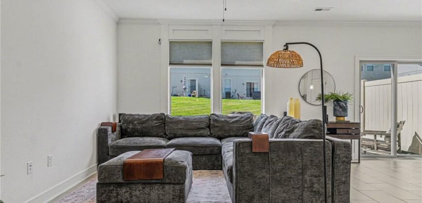 7356 Aaron Street, Parkville, MO 64152