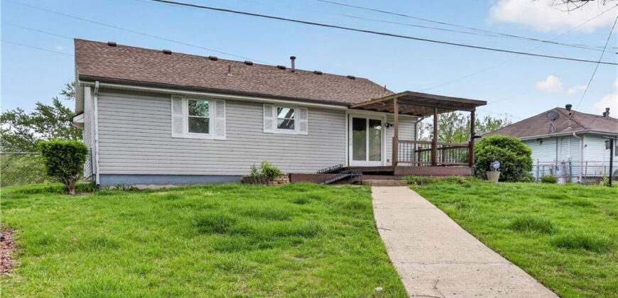3650 N Wayne Avenue, Kansas City, MO 64116
