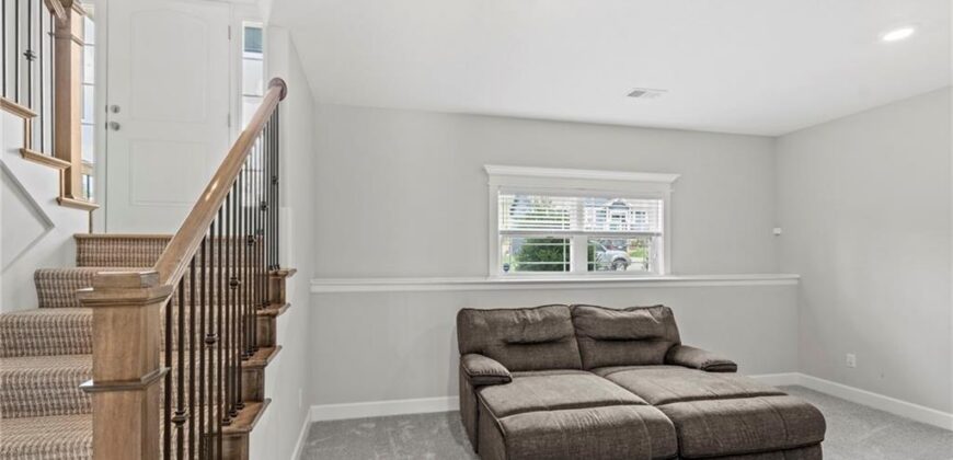 433 Lilly Lane, Liberty, MO 64068