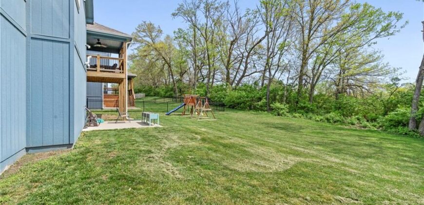 433 Lilly Lane, Liberty, MO 64068