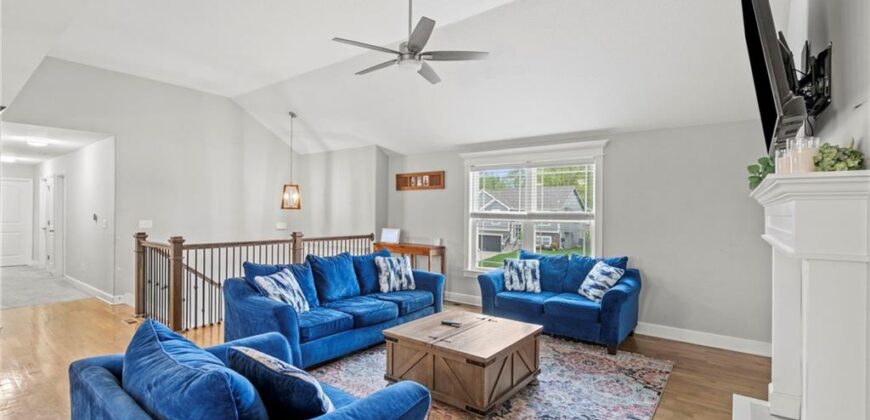 433 Lilly Lane, Liberty, MO 64068