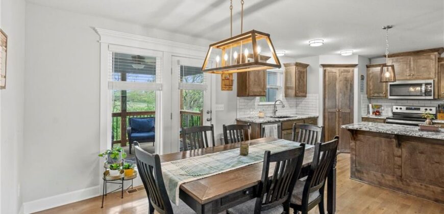 433 Lilly Lane, Liberty, MO 64068