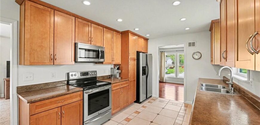 8005 N Harrison Street, Kansas City, MO 64118