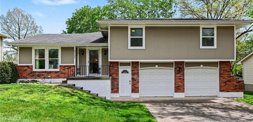 8005 N Harrison Street, Kansas City, MO 64118