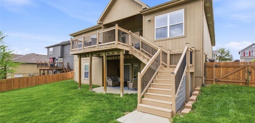 9033 NE 103rd Street, Kansas City, MO 64157