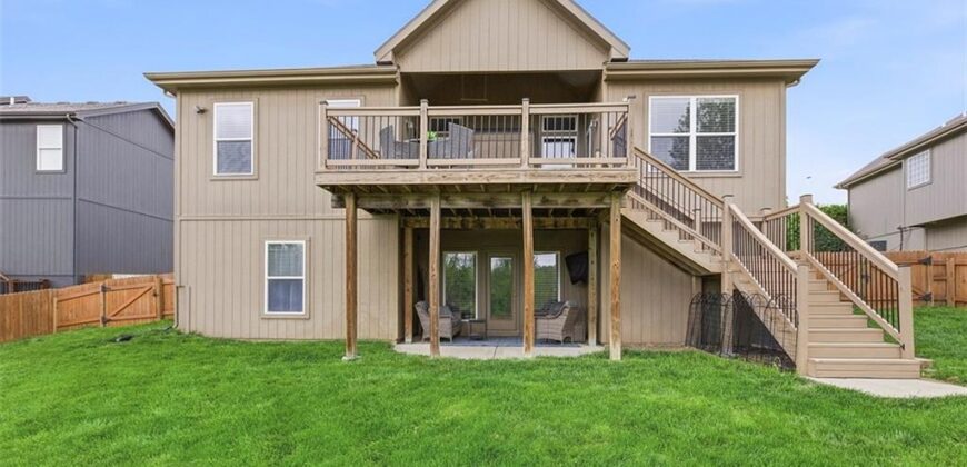9033 NE 103rd Street, Kansas City, MO 64157