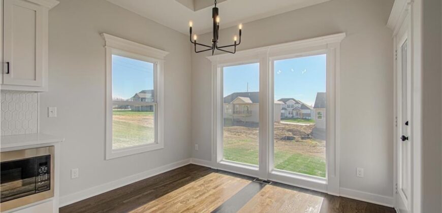1015 Poplar Lane, Liberty, MO 64068