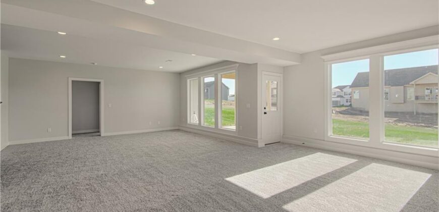 1015 Poplar Lane, Liberty, MO 64068