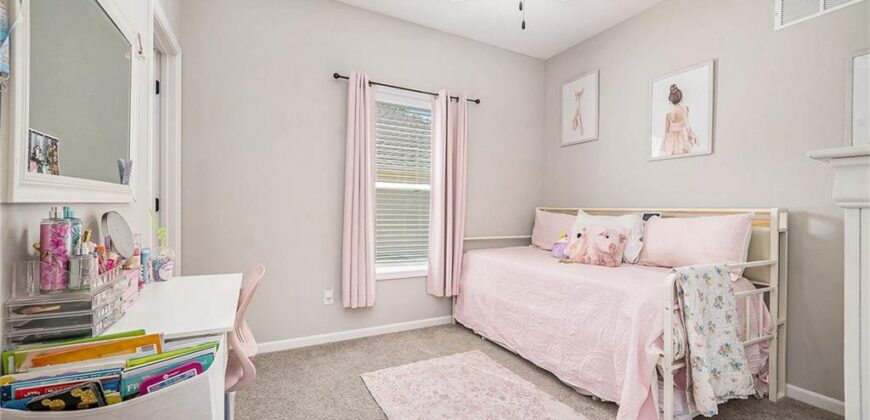 208 S MARIMACK Court, Kearney, MO 64060