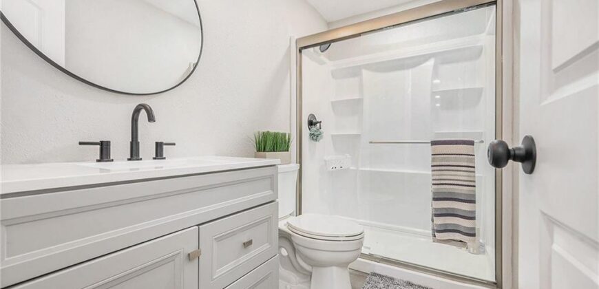 208 S MARIMACK Court, Kearney, MO 64060