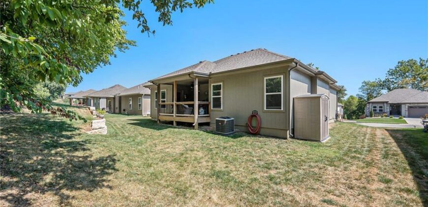 208 S MARIMACK Court, Kearney, MO 64060