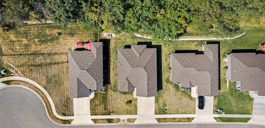 208 S MARIMACK Court, Kearney, MO 64060