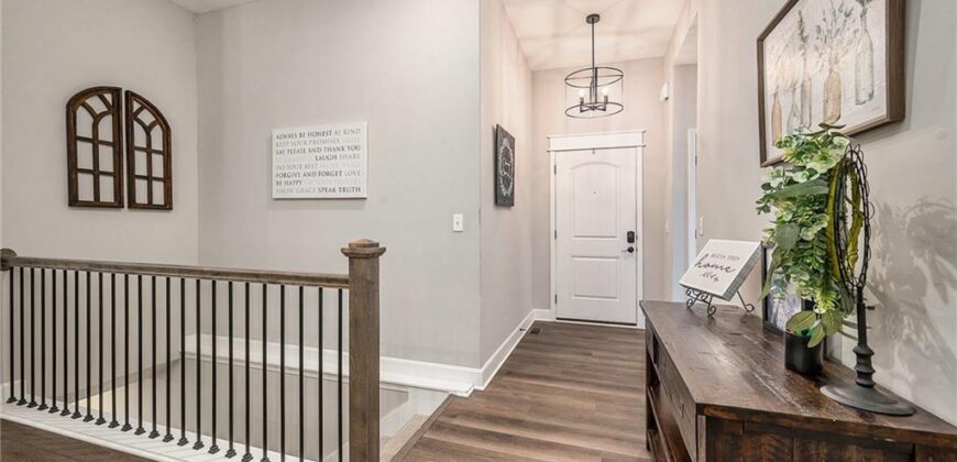 208 S MARIMACK Court, Kearney, MO 64060