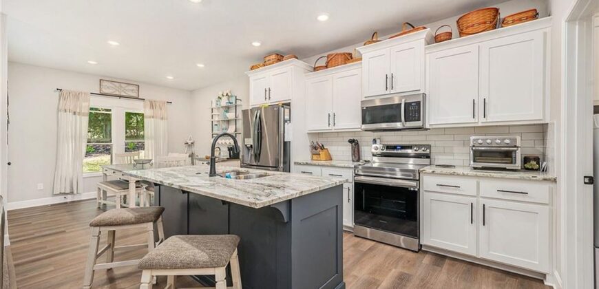 208 S MARIMACK Court, Kearney, MO 64060