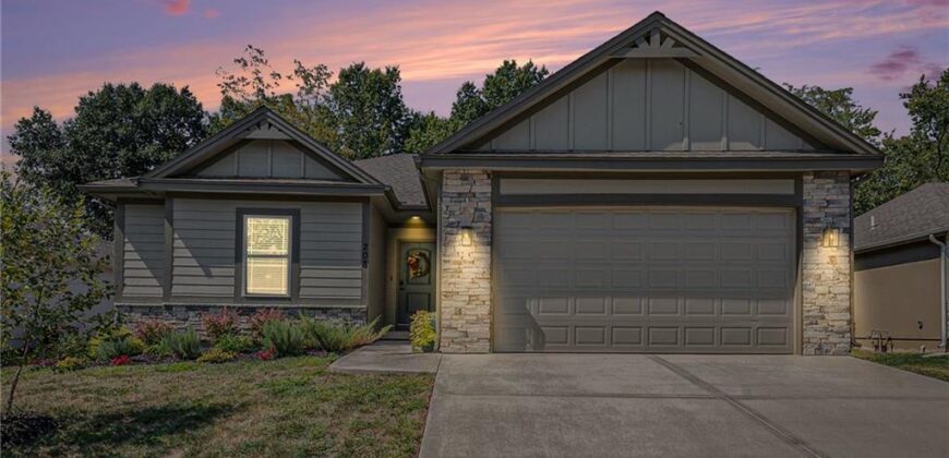 208 S MARIMACK Court, Kearney, MO 64060