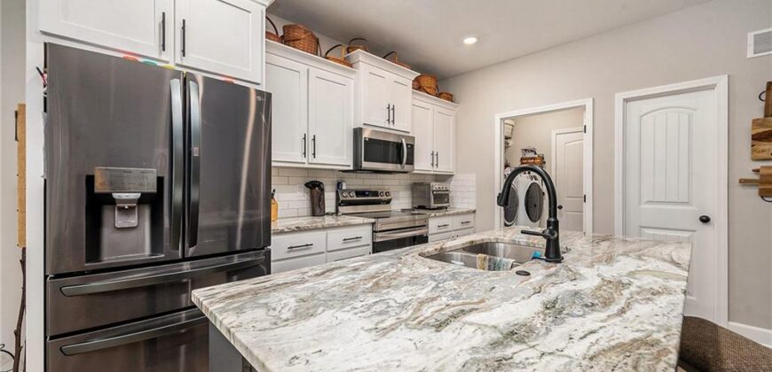 208 S MARIMACK Court, Kearney, MO 64060