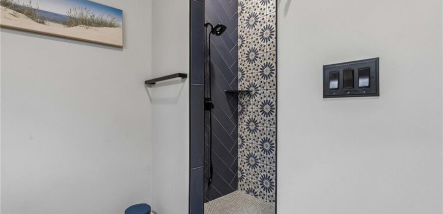 5123 NW 47th Terrace, Riverside, MO 64150