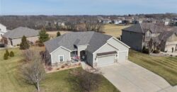 17710 Mission Ridge Drive, Smithville, MO 64089