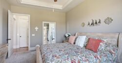 17710 Mission Ridge Drive, Smithville, MO 64089