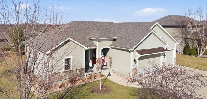 17710 Mission Ridge Drive, Smithville, MO 64089