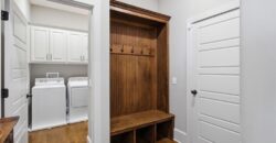 17710 Mission Ridge Drive, Smithville, MO 64089