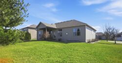 17710 Mission Ridge Drive, Smithville, MO 64089