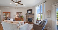 17710 Mission Ridge Drive, Smithville, MO 64089