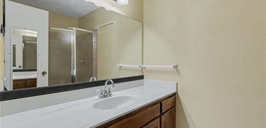 7004 N Fisk Court, Kansas City, MO 64151