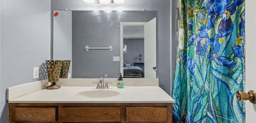 7004 N Fisk Court, Kansas City, MO 64151