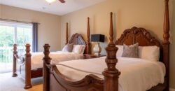 10875 Allen Way, Parkville, MO 64152