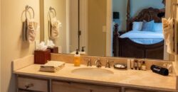 10875 Allen Way, Parkville, MO 64152