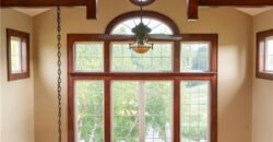 10875 Allen Way, Parkville, MO 64152