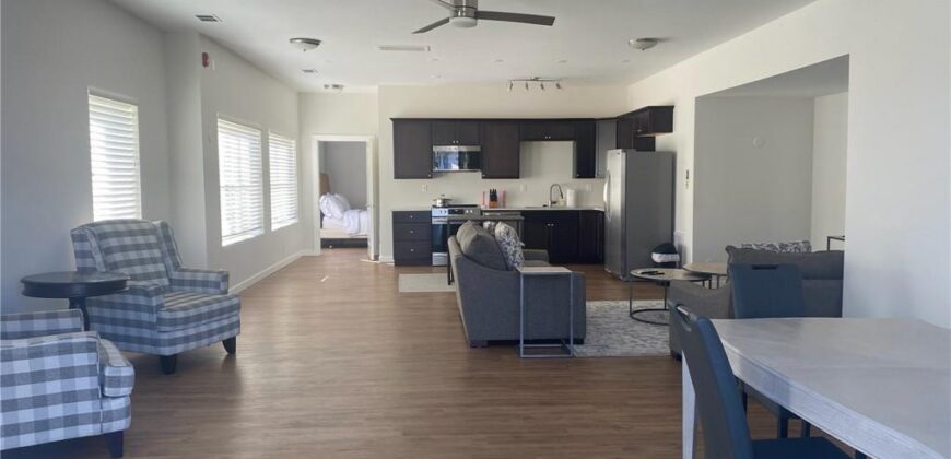 10875 Allen Way, Parkville, MO 64152