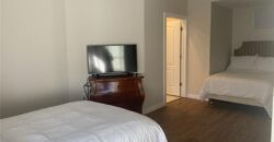 10875 Allen Way, Parkville, MO 64152