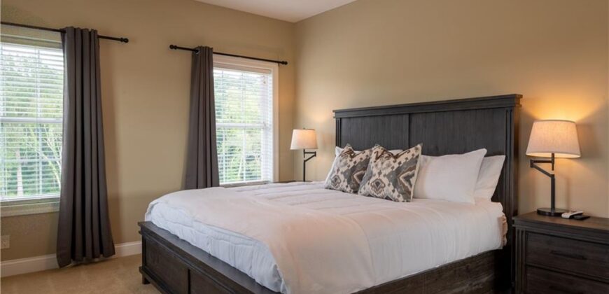 10875 Allen Way, Parkville, MO 64152